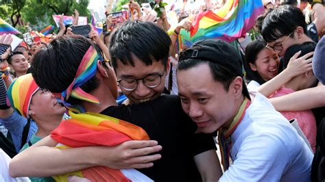 Taiwan Approves Same Sex Marriage In First For Asia