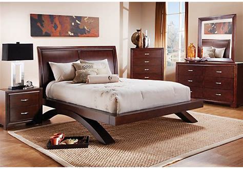 Dalhousie castle room and bedroom information gallery of. Kristina Queen Bedroom - Rooms to Go | Possible Home ...