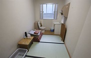 Japan's bare detention center holds many without convictions | Hold on ...