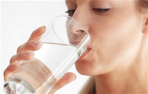 Benefits Of Drinking Lukewarm Water गुनगुना पानी पीने के फायदे