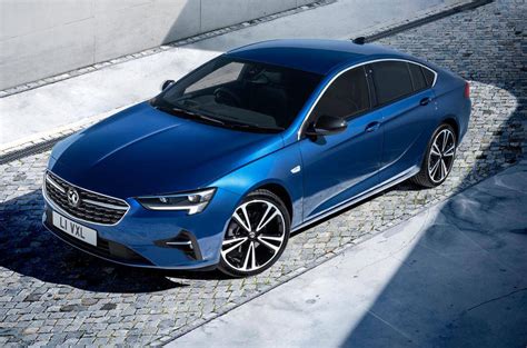 The new opel insignia will be equipped exclusively with full led light systems. Opel-მა 2021 წლის Insignia წარმოადგინა - Booster