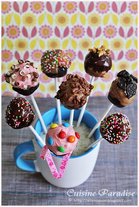 This recipe makes around 20 cake pops each a little smaller than a golf ball. Cuisine Paradise | Singapore Food Blog | Recipes, Reviews And Travel: [Cupcake Pop Mold Giveaway ...