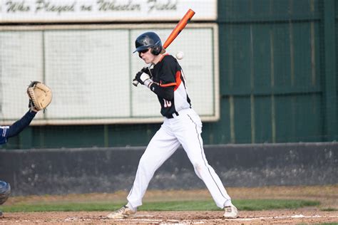 Tigers Walk Off In Eight For Wild Win Over Bobcats The Daily Chronicle