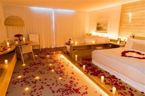 Ide Dekorasi Kamar Hotel Untuk Honeymoon Romantis