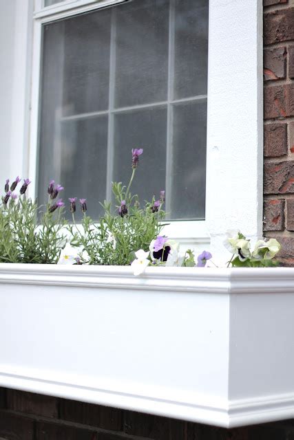 10 Gorgeous Window Box Planters How To Style And Build Flower Box