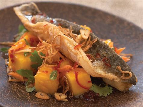 Crisp Fried Sea Bass In Sweet Chilli Sauce With Mango And Mint Salad Sweet Chilli Sweet