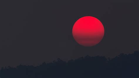 2048x1152 Red Moon At Evening 2048x1152 Resolution Hd 4k Wallpapers