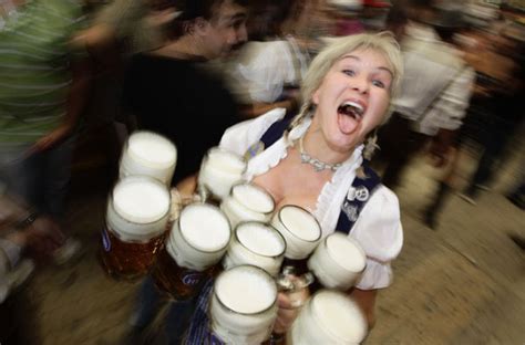 world s biggest beer fest opens in munich world cn