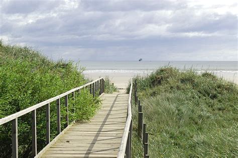 St Andrews West Sands Beach Info Fife Coast