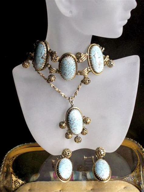 26 best elsa schiaparelli vintage jewelry images on pinterest vintage jewellery vintage