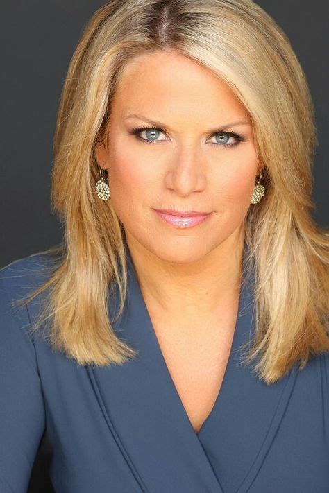 30 Fox Babe Anchors Ideas Female News Anchors Women News Anchor