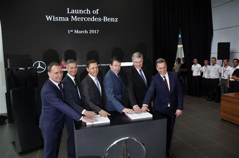 How to become a mercedes benz technician in malaysia? Mercedes-Benz Commits To Malaysia With New HQ & Training ...
