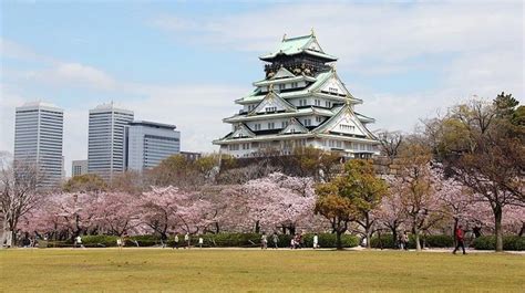Osaka Travel: Osaka Castle (Osakajo) - #Castle #osaka #Osakajo #travel | Osaka castle, Osaka, Castle