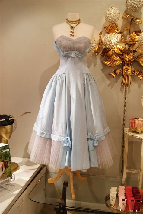 Short Alice In Wonderland Inspired Dresses 1950s Alice And