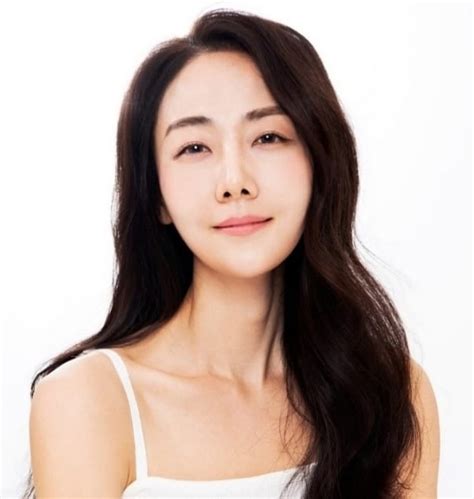 cho yeon jin korean actor artist