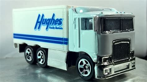 HIWAY HAULER Limited Edition Hughes Markets 2 Pack 1996 8 Car Photos