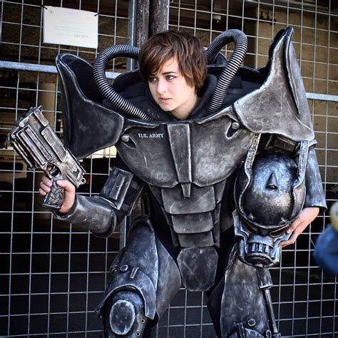Enclave Remnant Power Armor Cosplay
