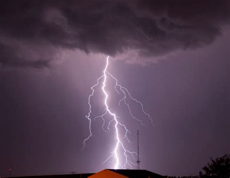 Epic Lightning Photos With Canon Rebel Xt Acquisition Details Stellar