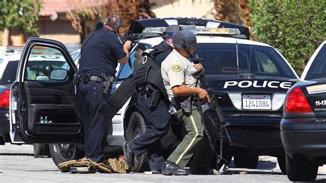 2 Police Officers Are Shot And Killed In Palm Springs Calif The New York Times