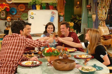 9 Best Friends Thanksgiving Episodes Ranked