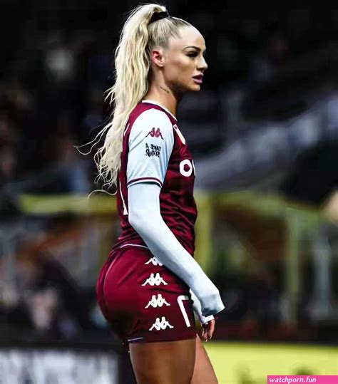 Naked Female Footballers And Clubs Pics Watch Porn