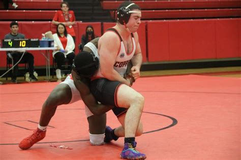 Wrestling Dual With Grapevine Ends With Tie Coppell Student Media