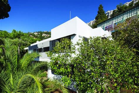 Case study of e.1027 by eileen gray for don mckay's arch100 course in uwsa. e1027. E-1027: Gray's Modernist Dream on the Côte d'Azur