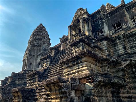 Discovering A Mini Angkor Wat In Thailand Tim Bertens