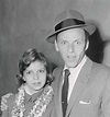 💖 💖 Frank Sinatra with his daughter Nancy Sinatra, at LAX, circa 1955 ...