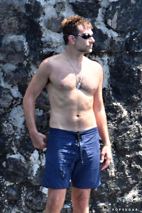 Bradley Cooper Shirtless Pictures Popsugar Celebrity Uk