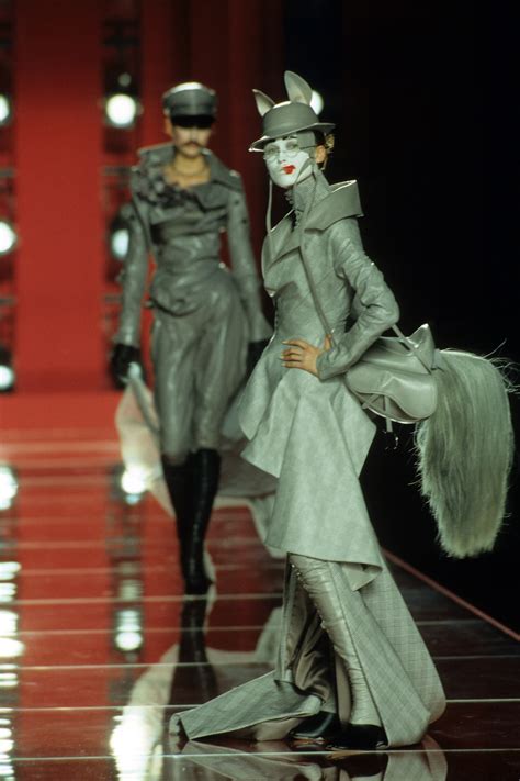 christian dior fall 2000 couture collection vogue