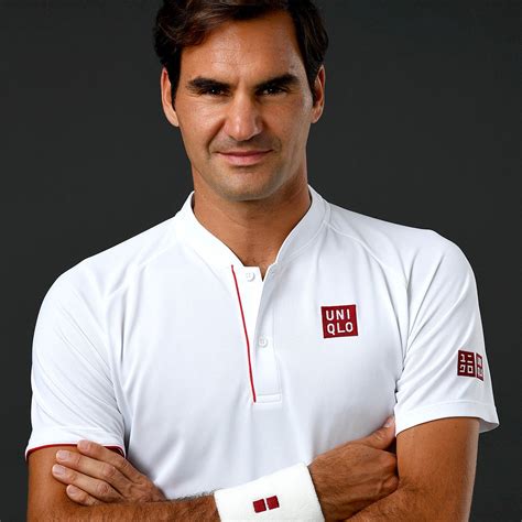 Roger Federer Leaves Nike To Sign Lucrative Deal With Chinese Brand Uniqlo •