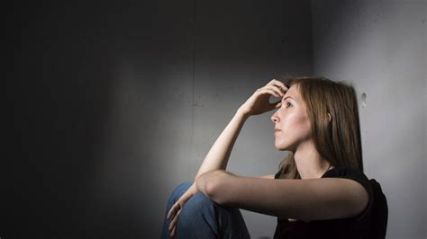 How To Spot Signs Of Depression Suicide In Young Adults
