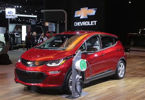 Gm Vehicles To Go All Electric By 2035