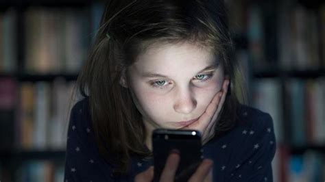 ‘baiting Cyber Bullies Lie About Teen Girls Having Sex Online Au — Australias