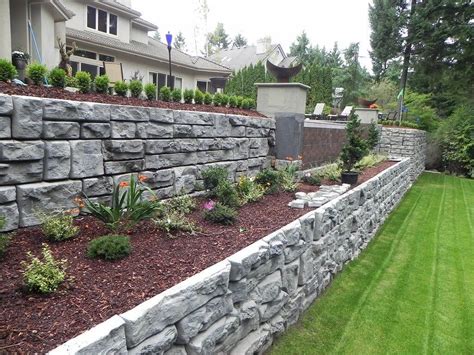 How To Build A Retaining Wall In 7 Simple Steps Using Blocks