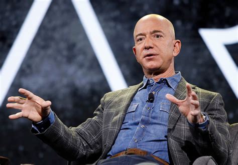 Jeff Bezos Remains The Worlds Richest Man Despite Costly Divorce