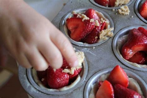 Mini Strawberry Pies Cooking With My Kid