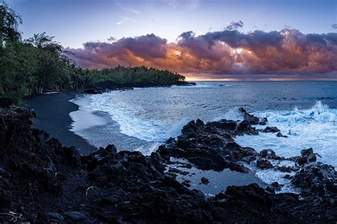 Most Beautiful Black Sand Beaches In Hawaii To Visit