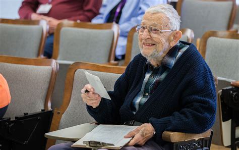 A life in the classroom keeps this 93-year-old professor young - Miami ...