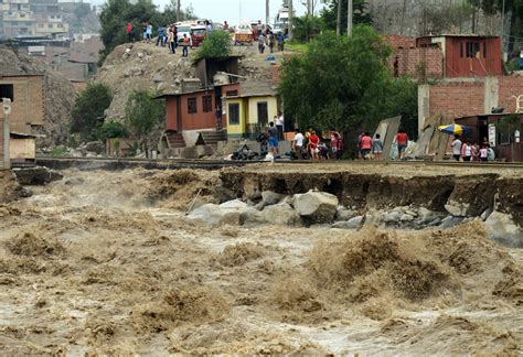 Photos Peru Suffers Worst Flooding In Decades Climate Signals