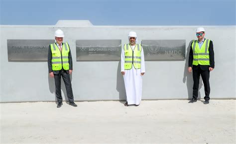 وكالة أنباء الإمارات موانئ أبوظبي تحقق تقدماً في أعمال تطوير محطة