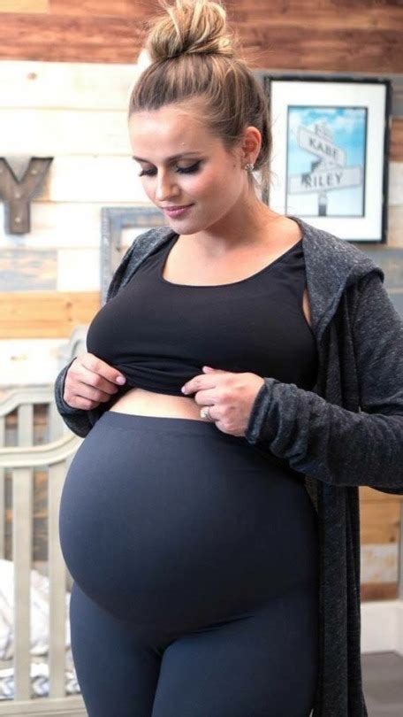 Biggest Pregnant Bellies Tumblr Pregnantbelly
