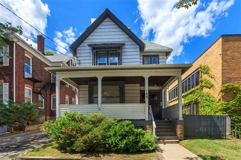 As of july 2021, the average apartment rent in madison, wi is $713 for a studio, $1,434 for one bedroom, $2,724 for two bedrooms, and $2,178 for three bedrooms. 140 E Johnson St Madison, WI House for Rent