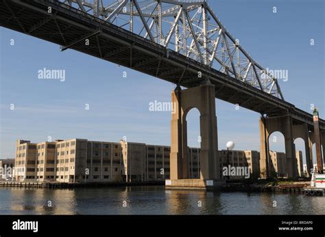 Goethals Bridge Hi Res Stock Photography And Images Alamy