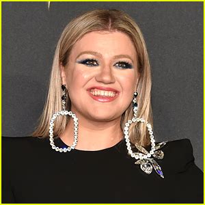 Kelly Clarkson Says She Wont Get Married Again Kelly Clarkson Just Jared Celebrity News