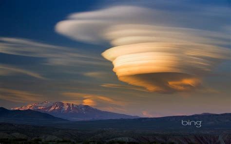 Hd Bing Wallpapers Lenticular Clouds Clouds Bing Backgrounds