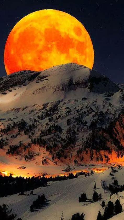 Supermoon Nov 14 2016 In Canada ~ Banff National Park Full Moon