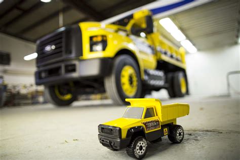 Check Out The Mighty Ford F 750 Tonka Truck The Fast Lane Truck
