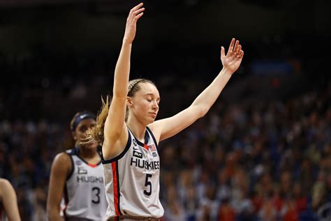 uconn s paige bueckers wins naismith trophy named wbca all american the uconn blog